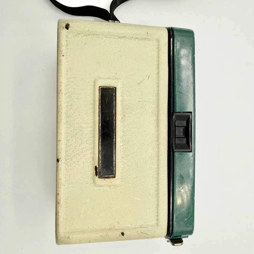 Kodak Hawkeye Instamatic R4 Vintage 126 Film Camera Green Cream with Strap